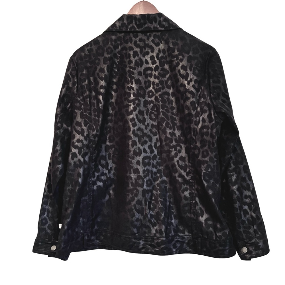 Stylish Black and Gray Leopard Print Zip Up Jacket - Picture 7 of 7